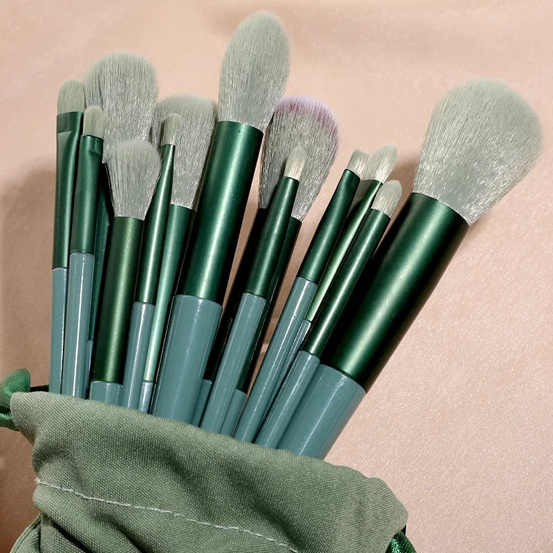 13-Piece Soft Fluffy Makeup Brush Set with Bag – For Foundation, Blush, Powder, and Eyeshadow